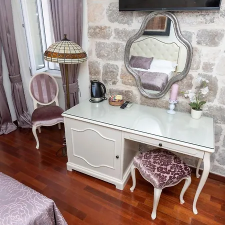 Deluxe Collection Kastel - Depadanse 4*