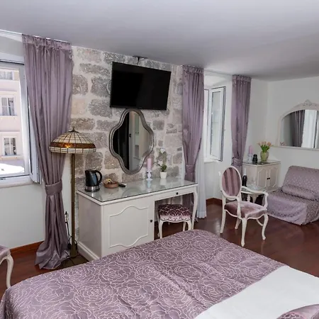 Deluxe Collection Kastel - Depadanse מלון ספליט