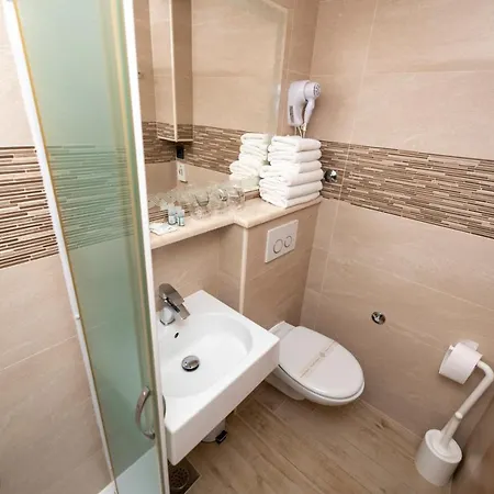 Deluxe Collection Kastel - Depadanse