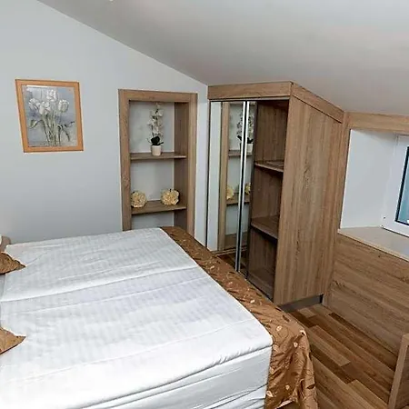Deluxe Collection Kastel - Depadanse 4* Split