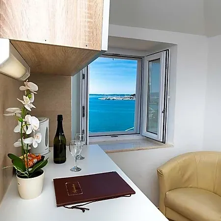 Deluxe Collection Kastel - Depadanse Hotel 4*