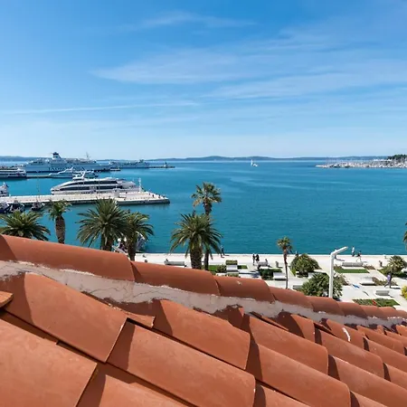 Deluxe Collection Kastel - Depadanse 4*