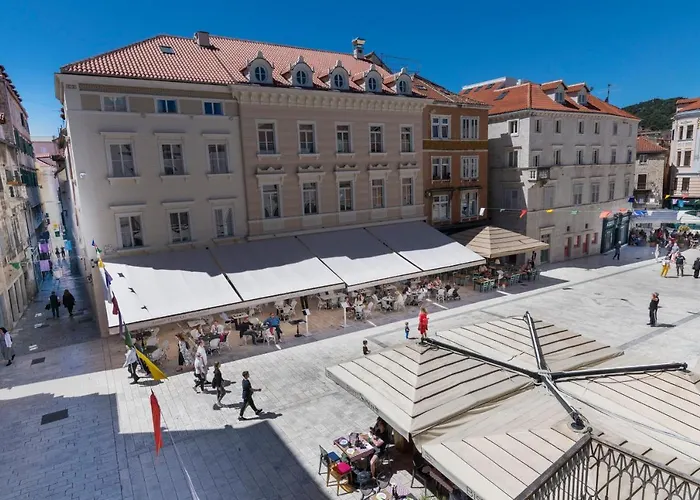 Hotel Deluxe Collection Kastel - Depadanse 4*