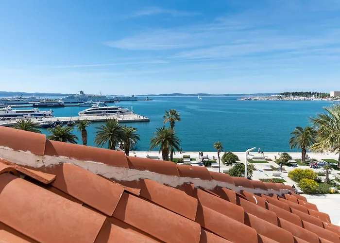 Deluxe Collection Kastel - Depadanse 4*