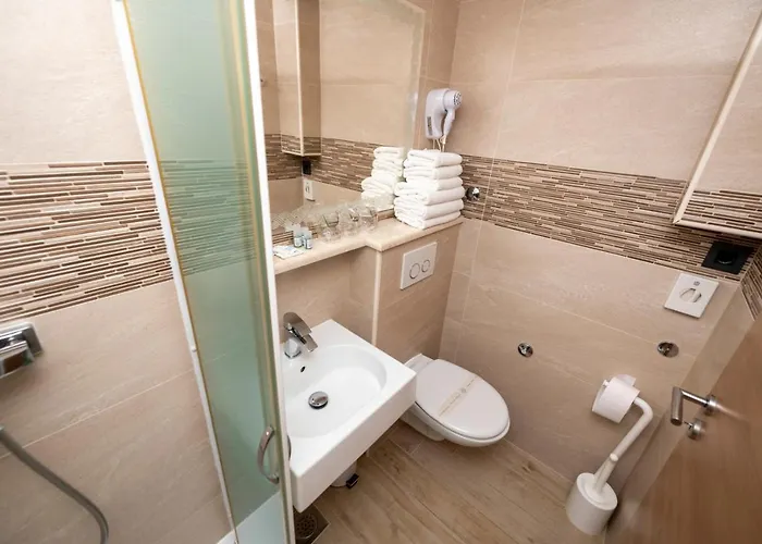 Deluxe Collection Kastel - Depadanse