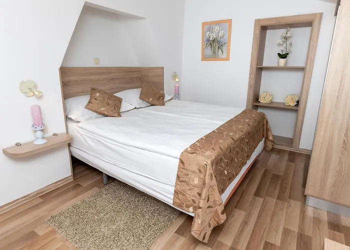 Deluxe Collection Kastel - Depadanse